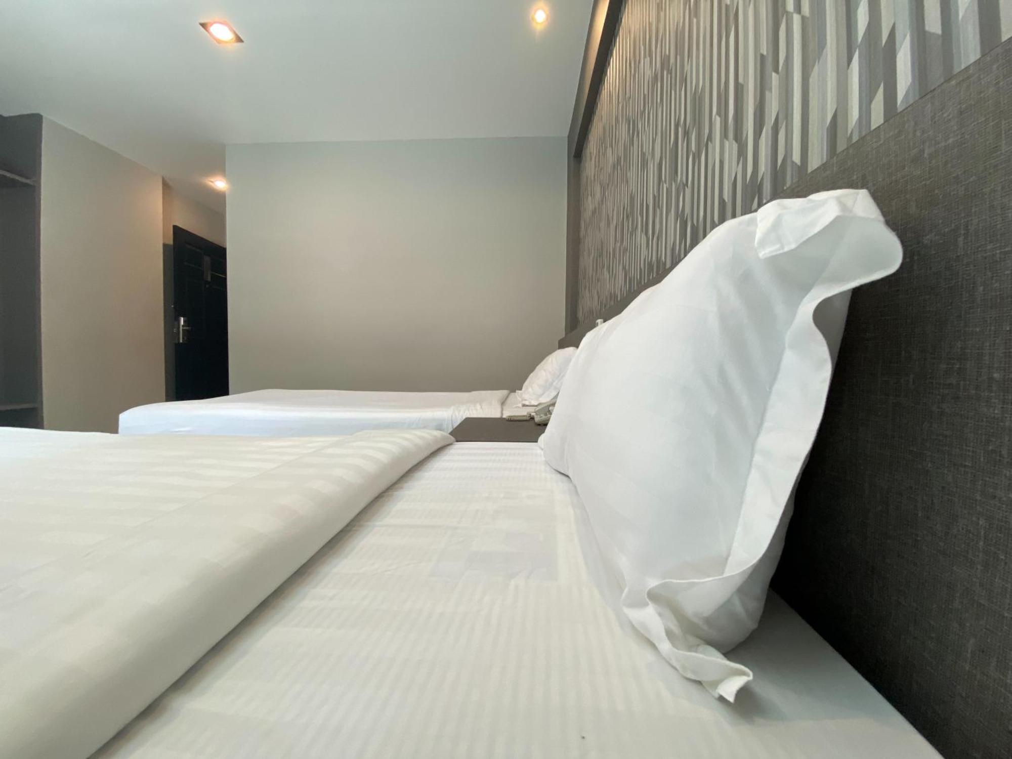 C Hotel Bangna Bangkok Ngoại thất bức ảnh